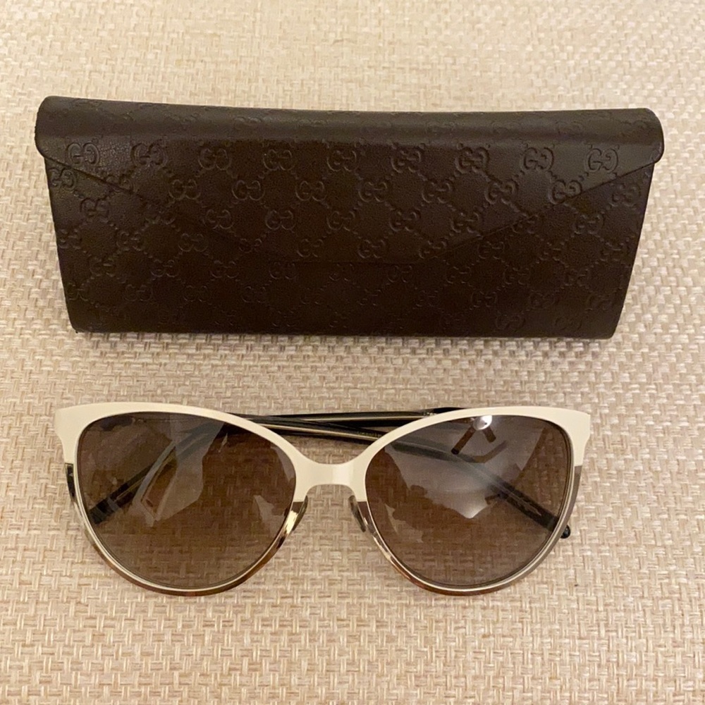 White & Silver Gucci Sunglasses